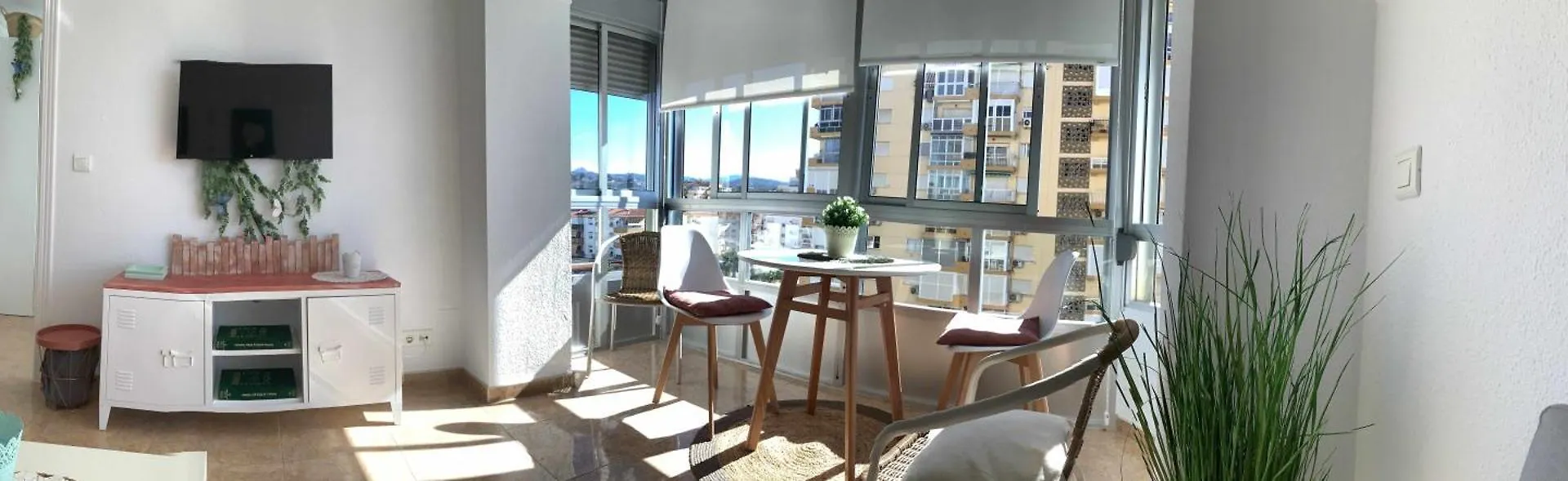 Hoja Cala Apartment Algarrobo